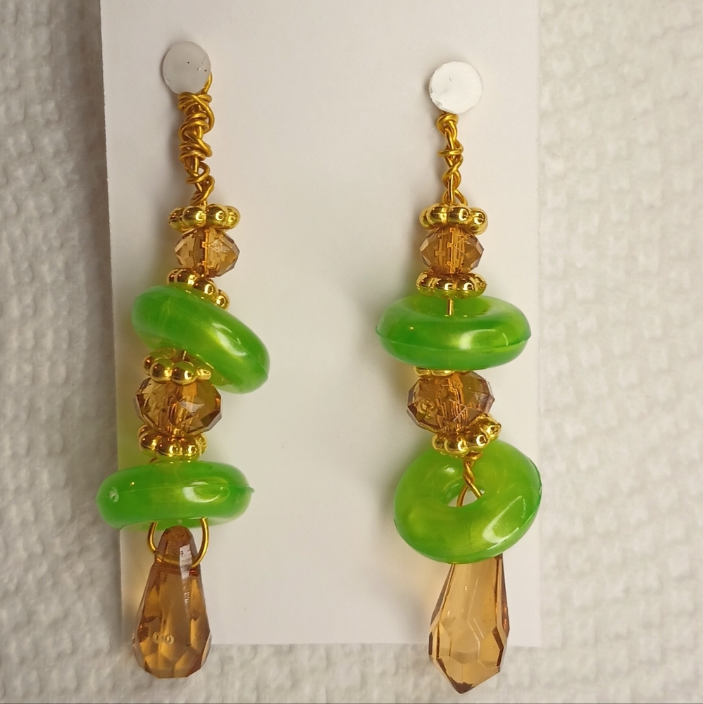 🎈3 for $10🎈Handcrafted Plastic Bead Dangle Earrings